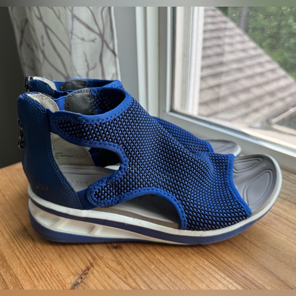 JBU Nanette Sandals Shoes 8 Wide
